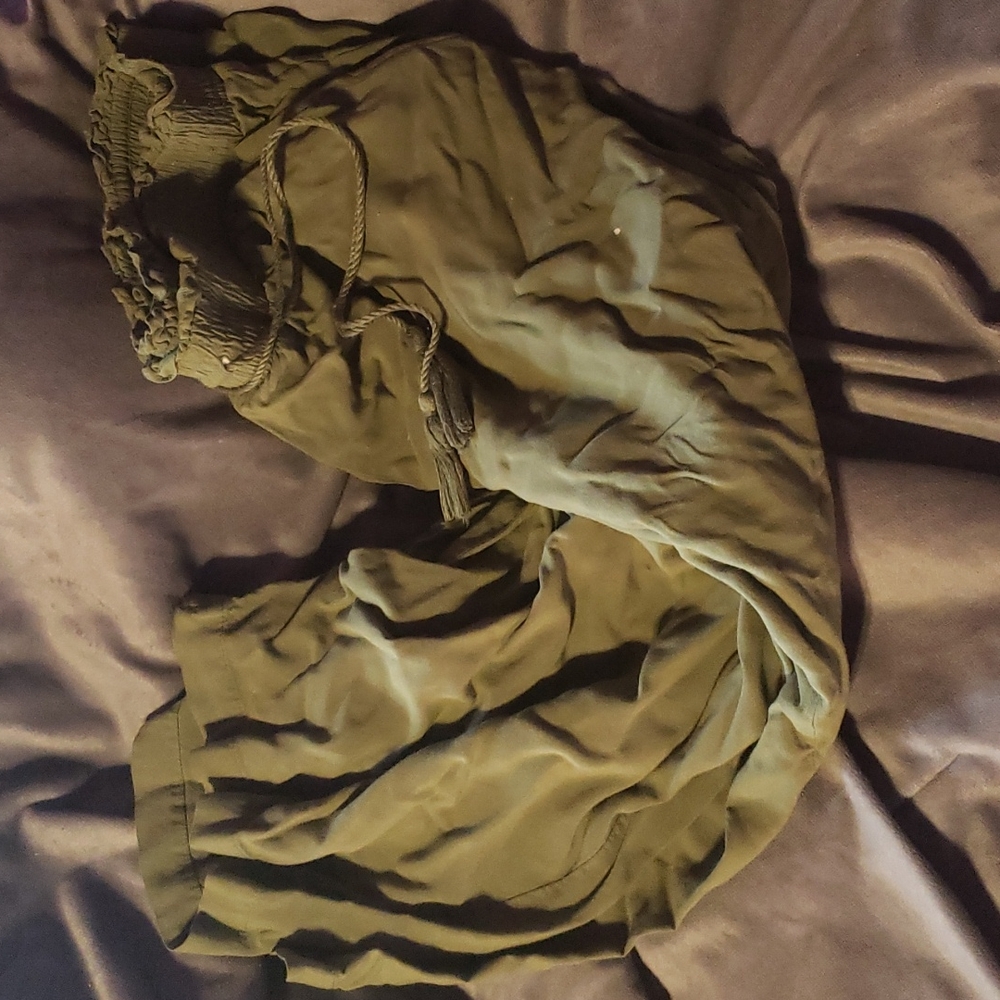 Green loosepants